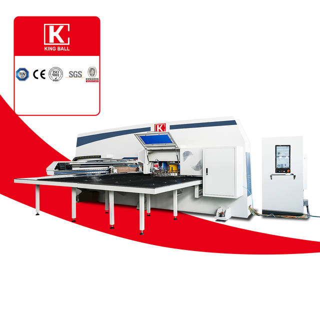 Poinçonnage de tourelle CNC