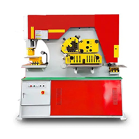 La polyvalence des machines de poinçonnage et de cisaillement hydrauliques à double cylindre dans la fabrication métallique
