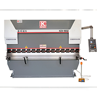 Barre de torsion et presse plieuse CNC électro-hydraulique : quelles sont les principales différences ?